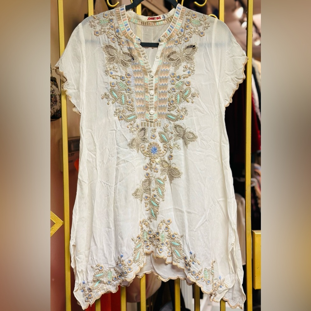 Johnny Was Cream Monark Tunic size Medium